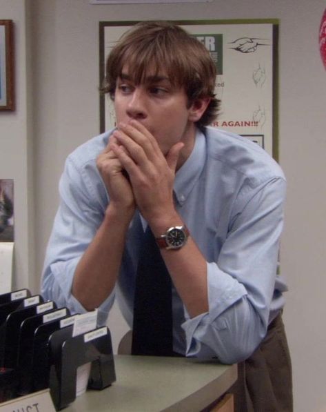 Jim Halpert Season 1, Young John Krasinski, Jim Halpert Cute, Jim Halpert Aesthetic, John Krasinski The Office, Jim The Office, Jim Halpert The Office, The Office Jim, Jim Pam