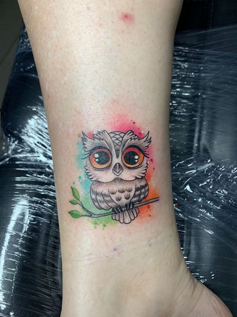 Girl Owl Tattoo, Cute Cool Tattoos, Baby Owl Tattoos, Cute Owl Tattoo, Tattoos With Kids Names, Small Tattoos For Guys, Girl Tattoo, Tattoo Art Drawings, Owl Tattoo