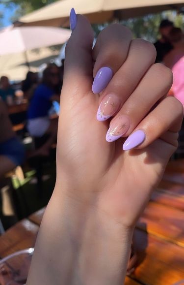 His New Girlfriend, Concert Nails, Hoco Nails, 30 Nails, Star Nail, Band Nails, Lilac Nails, Gold Nail Designs, Cute Simple Nails