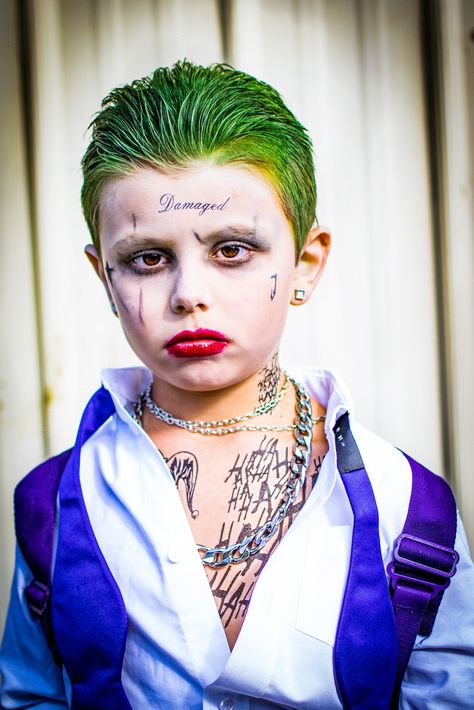 Joker Diy Costume Mens, Joker Face Makeup Men, Boy Joker Makeup, The Joker Halloween Costume Guys, Kids Joker Makeup, Joker Make Up Men Tutorial, Joker Boy Costume, Joker Boy Makeup, Joker Face Paint Easy