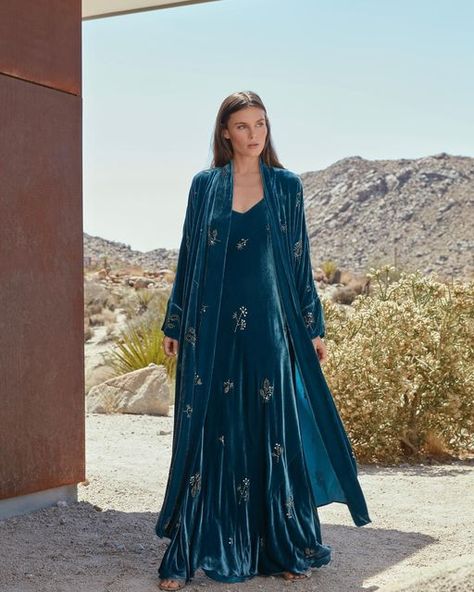 Silk Velvet Jacket, Maxi Dress With Kimono, Johnny Was Clothing, Dress With Kimono, Velvet Duster, Boho Chic Top, Elegant Style Women, Velvet Dress Designs, Velvet Kimono