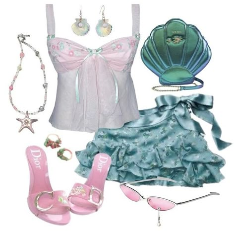 Fantasia Outfit Ideas, Seashell Shoes, Mermaid Clothes Aesthetic, Outfit Outline, Beach Gyaru, Y2k Instagram, Mermaid Outfit, Mermaid Core, Pink Pink Pink