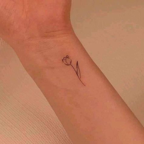 Violin Tattoo, Tulip Tattoo, Boho Tattoos, Simple Tattoo Designs, Cute Tiny Tattoos, Jewelry Tattoo, Spine Tattoos, Subtle Tattoos, Best Tattoo Designs