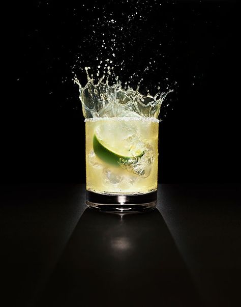 Caipirinha, Movement Photography, Cocktail Photos, Cocktail Photography, Glass Photography, Splash Photography, Object Photography, Fruit Photography, Energy Art