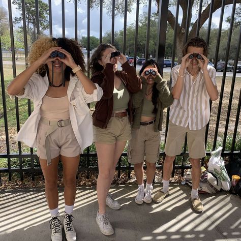 school spirit week, safari, jungle day Safari Homecoming Theme Outfit, Cute Tourist Outfits Spirit Week, Safari Theme Pep Rally, Tack Tourist Outfit Spirit Week, Jungle Student Section Theme, Safari Pep Rally Outfits, Jungle Day Spirit Week, Jungle Theme Spirit Week, Safari Spirit Week