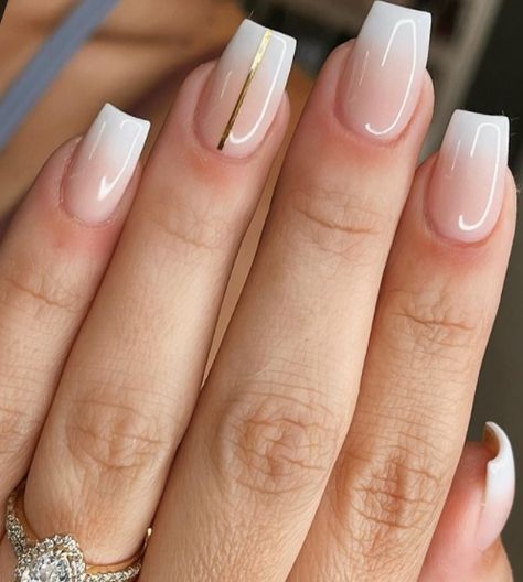 Simple Golden Stripe French Ombre Nail Designs Nail Designs Chic, Birthday Look, French Ombre, Ombre Nail, Nail Care Tips, Ombre Nail Designs, Gold Nails, Deep Colors, Ombre Nails