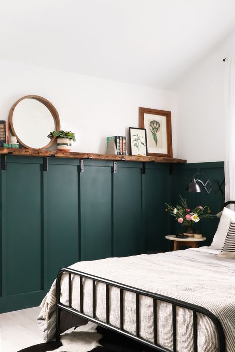 Love the panelling and the green and the natural wood little shelf above it Slat Board Headboard, Moody Boho Bedroom, Forest Office, Church Bathroom, Rooms Decoration, Moody Bedroom, Board And Batten Wall, Bathroom Paint, Side Porch