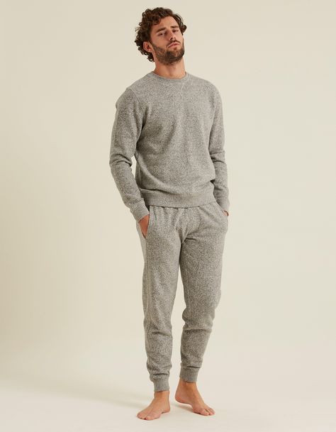 Loungewear For Men, Men Lounge Outfit, Men Cozy Outfit, Men Lounge Wear, Men’s Loungewear, Men’s Pajamas, Mens Loungewear Fashion, Pijamas Men, Lounge Wear Men