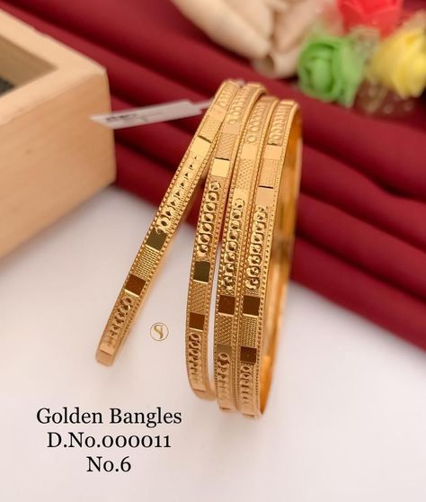 Gold Bengals Designs, Gold Bengals Designs Latest, Gold Chain Designs For Women, Gold Bengals, Model Blouse Designs, Bangle Design, Gold Jewels Design, Cotton Saree Blouse Designs, Long Gown Design