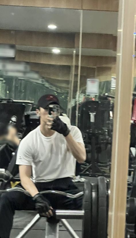 Wei Junseo, Kim Junseo, Weight Gain Workout, Faceless Men, Gym Boy, Gentleman Aesthetic, Gym Guys, Dream Boyfriend, Ideal Boyfriend