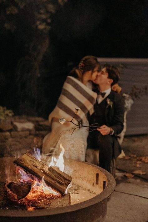 Fall Camping Wedding, Lake House Elopement, Bonfire Wedding Photos, Fire Pit At Wedding, Bonfire At Wedding, Bon Fire Wedding, Cabin Wedding Photography, Intimate Cabin Wedding, Wedding After Party Bonfire