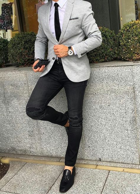 Wedding Suits Men Grey, A Man In A Suit, Man In A Suit, Herren Style, Formal Men Outfit, Classy Suits, Mens Fashion Smart, Mens Fashion Classic, Formal Outfits