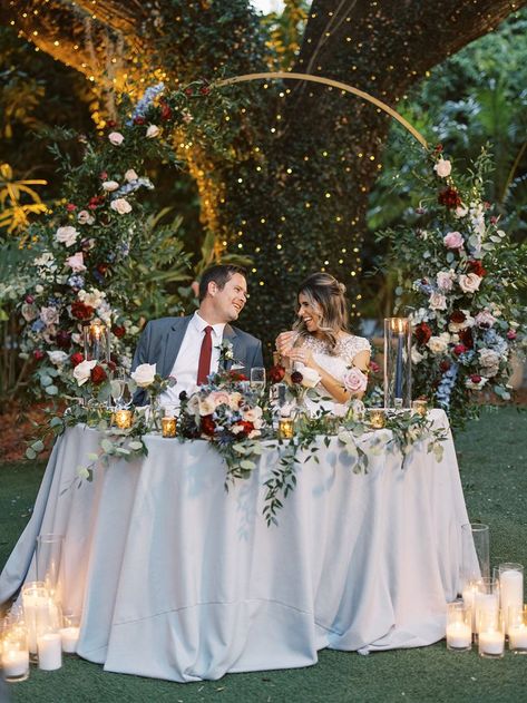 Wedding Table For Couple, Round Bride And Groom Table, Circle Arch Head Table, Circle Table Arrangement Wedding, Sweetheart Table Circle Arch, Circular Sweetheart Table, Semi Circle Sweetheart Table, Wedding Reception Couple Table, Head Table For Bride And Groom