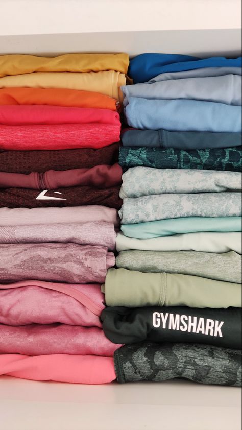 Gym Closet Aesthetic, Gym Clothes Collection, Gym Clothes Drawer, Gym Shark Outfit Aesthetic, Gym Shark Clothes, Gym Closet Organization, Gym Shark Aesthetic, Gym Clothes Closet, Gymwear Aesthetic