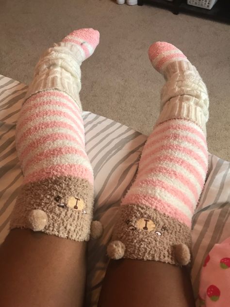 Warmers Outfit, Leg Warmers Outfit, Loose Socks, Paws Socks, Kawaii Outfits, Long Socks, Kawaii Clothes, Socks And Hosiery, Retro Poster