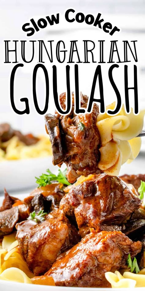 Crockpot Beef Goulash, Crockpot Hungarian Goulash Slow Cooker, Slow Cooker Beef Goulash Recipes, Beef Goulash Recipes Slow Cooker, Crockpot German Goulash, Hungarian Goulash Recipes Crockpot, Beef Chuck Recipes Crockpot, Hungarian Goulash Recipe, Crockpot Hungarian Goulash