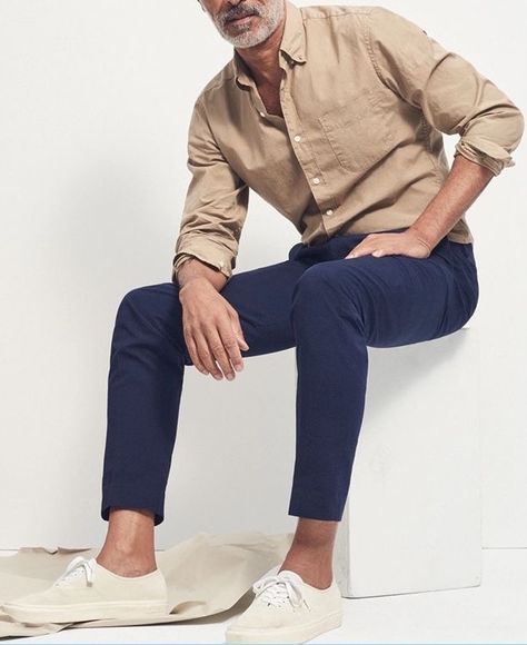 Mens Navy Blue Chinos Outfit, Men’s Blue Pants Outfit, Dark Pants Outfit Men, Navy Chinos Men Outfits Casual, Men’s Navy Chino Outfit, Mens Navy Chinos Outfits, Mens Blue Chinos Outfits, Blue Shirt White Pants Outfit Men, Mens Navy Pants Outfit