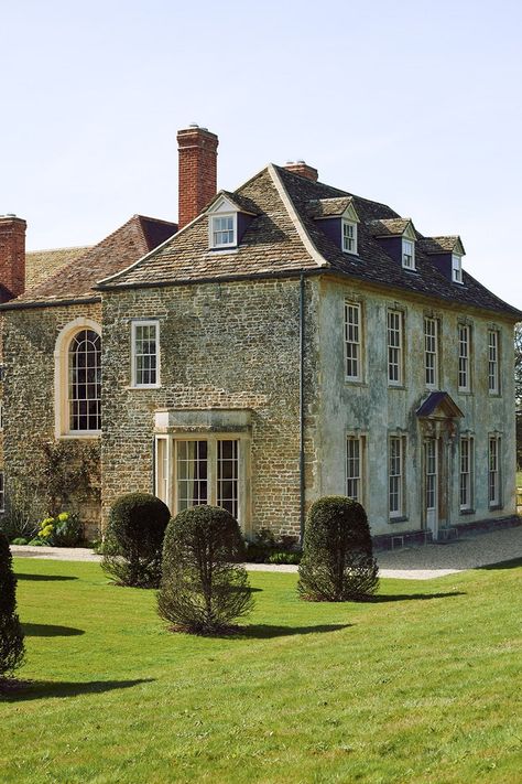 English Manor Houses, English Country Decor, Casa Country, Georgian Architecture, English Manor, Georgian Homes, English House, French Cottage, English Country House