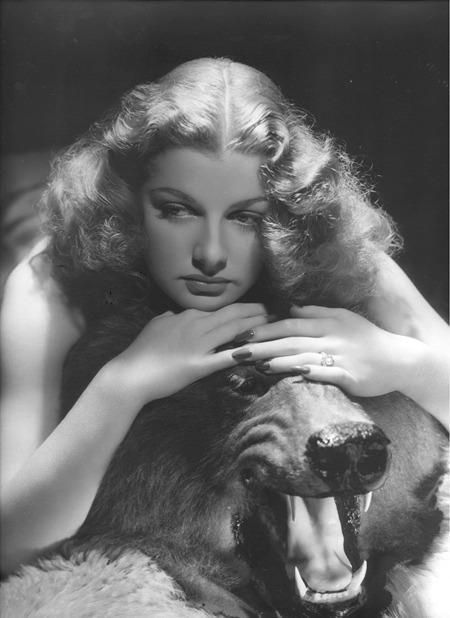 Oud Hollywood, Klasik Hollywood, George Hurrell, Ann Sheridan, Yvonne De Carlo, Vintage Hollywood Glamour, Lana Turner, Veronica Lake, Mae West