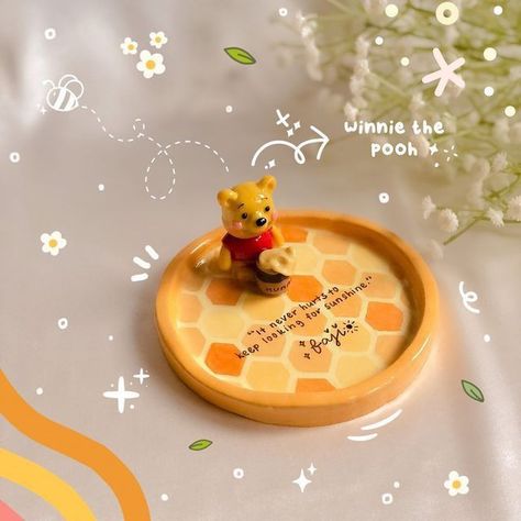 Clay Winnie The Pooh, Winnie The Pooh Clay, Air Clay, Pottery Spoon Rest, Diy Air Dry Clay, Air Dry Clay Projects, Pinterest Diy Crafts, Tanah Liat, Clay Diy Projects