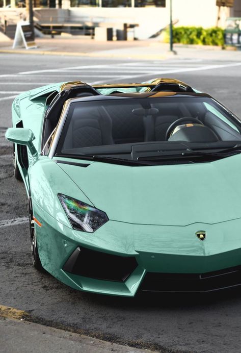 Rich Vibes, Wallpaper Hippie, Luxe Auto's, Aventador Lamborghini, Sports Cars Lamborghini, Cars Lamborghini, Lamborghini Lamborghini, Top Luxury Cars, Lamborghini Veneno