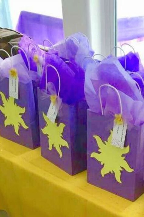 Take a look at this pretty Rapunzel-themed princess birthday party! The party favor bags are gorgeous! See more party ideas and share yours at CatchMyParty.com #catchmyparty #partyideas #rapunzel #rapunzelparty #tangled #princessparty #rapunzelpartyfavors Tangled Party Backdrop, Rapunzel Party Games, Rapunzel Party Favors, Tangled Party Favors, Rapunzel Birthday Party Decorations, Rapunzel Party Decorations, Tangled Themed Birthday Party, Rapunzel Party Ideas, Rapunzel Birthday Party Ideas