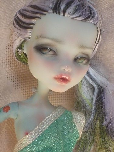 Monster High Frankie | ...repaint by me.... | Lenka | Flickr Doll Make Up, Monster High Frankie, Custom Monster High Dolls, Monster High Custom, Fantasy Art Dolls, Monster High Repaint, Doll Makeup, Polymer Clay Dolls, Celebrities Tattoos