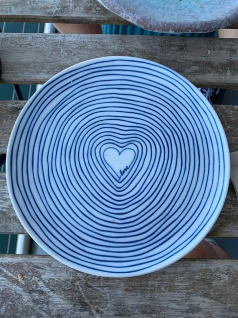 Pottery bowl painting ideas