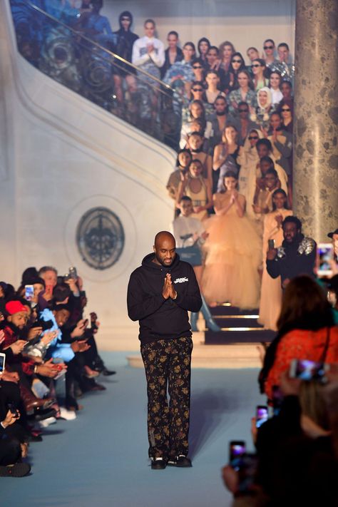 Virgil Abloh: His Life in Photos Virgil Abloh Fashion Show, Virgil Abloh Runway, Virgle Abloh, Virgil Abloh Outfits, Virgil Abloh Aesthetic, Virgil Abloh Wallpaper, What Happened To Virgil, Virgil Abloh Quotes, Virgil Abloh Art