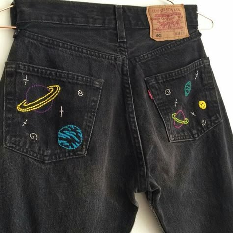 Black Jeans Diy Paint, Black Jeans Embroidery Diy, Space Embroidery Jeans, Painted Jeans Inspiration, Black Jean Embroidery, Black Jeans Painting, Painting On Black Jeans, Jean Custom Ideas, Denim Embroidery Ideas