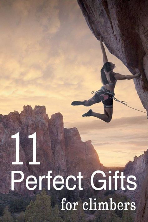 Gifts For Climbers, Climbing Board, Chic Travel Accessories, Rock Climber Gifts, Climbing Technique, Climbing Training, Rock Climbing Gifts, Climbing Art, Climber Gifts