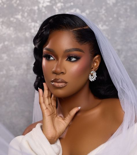 Full sultry bridal look captured in its true essence ✨✨ Hair @prikelshairltd 📸 @blakeyephotography Earring @sparkling___stones Belle @aa.ra.ni_ #bride #bridal #2024bride #ghana #ghanawedding #makeupartist #makeup #makeuptutorial #hairgoals #hairstyles Bridal Makeup For Dark Skin Brides, Black Bridal Makeup Dark Skin, Wedding Day Makeup For Bride Brown Eyes, Soft Bride Makeup, Bridal Shower Makeup, Black Wedding Makeup, Bridal Makeup Pictures, Black Bridal Makeup, Curly Hair Mousse