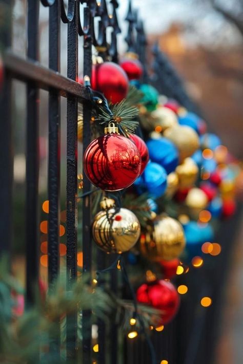 Festive Christmas Fence Decoration Ideas for Yuletide Christmas Decor Ideas Outdoor Fence, Fence Decor For Christmas, Outside Fence Decor Ideas, Decorate Fence For Christmas, Christmas Fence Decorating Ideas, Holiday Fence Decorating Ideas, Decorating A Fence For Christmas, Fence Holiday Decorating Ideas, Christmas Lights On Fence