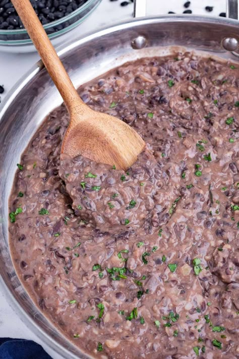 Refries Black Beans Recipe, Refried Black Beans Recipe, Homemade Refried Black Beans, Black Bean Refried Beans, Creamy Bean Soup, Refried Black Beans, Black Beans Recipe, Mexican Black Beans, Homemade Refried Beans