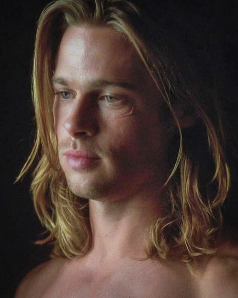 Brad Pitt’s Instagram photo: “😻 #BradPitt” Tristan Ludlow, Brad Pitt Long Hair, Brad Pitt Troy, Guy Aesthetic Outfits, Legends Of The Fall, Tyler Durden, Hollywood Men, Beard Model, Interview With The Vampire