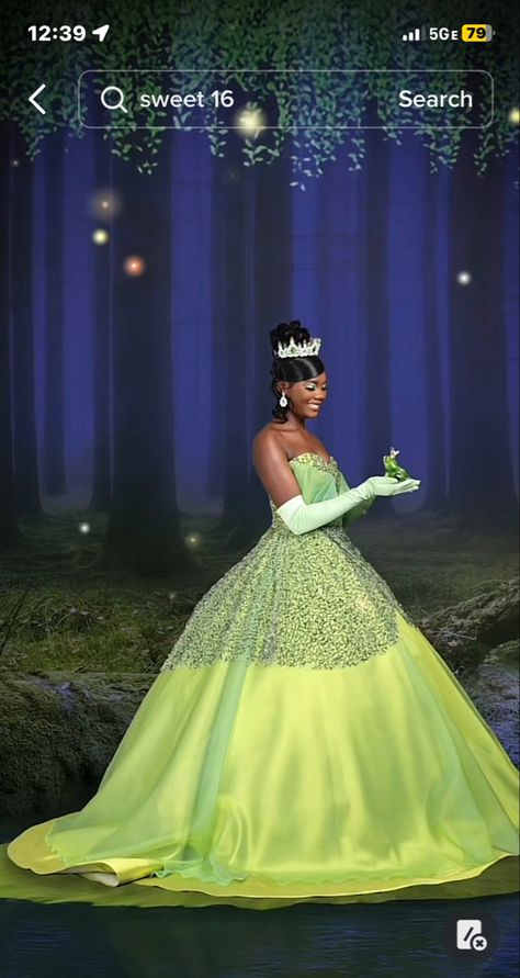 Princess And The Frog Sweet 16 Photoshoot, Tiana Prom Dress Disney Princess, Sweet 16 Green Dress, Tiana Princess And The Frog Dress, Princess And The Frog Photoshoot Ideas, Tiana Themed Prom Dress, Princess And The Frog Hairstyles, Princess Tiana Photoshoot, Princess And The Frog Aesthetic Sweet 16