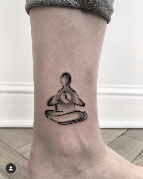 Tattoo Designs Black And White, Black Meditation, Atom Tattoo, Buda Tattoo, Simbols Tattoo, Meditation Tattoo, Zen Tattoo, Designs Black And White, Alchemy Tattoo