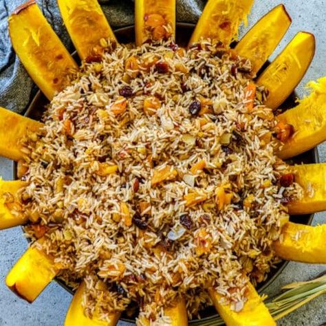 Armenian Ghapama Recipe, Ghapama Recipe, Armenia Recipes, Foreign Recipes, Dried Raisins, Armenian Food, Stuffed Pumpkin, Pumpkin Dishes, Armenian Recipes