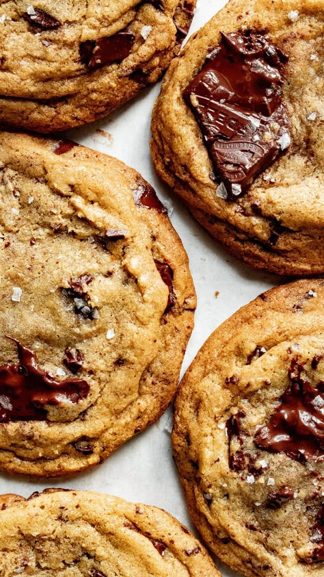 Small batch chocolate chip cookies recipe that yields 8 of the best soft, chewy, gooey brown butter chocolate chip cookies with shards and chunks of melted bittersweet chocolate and sea salt.