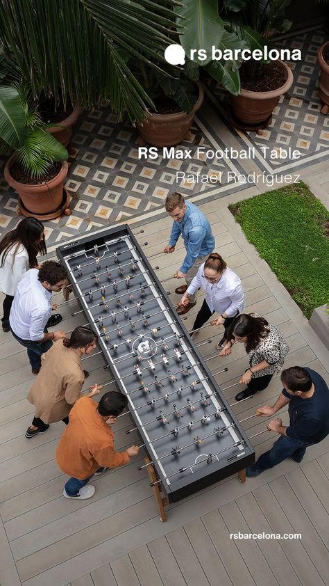 Foosball Table Design, Japanese Living Room Design, Outdoor Foosball Table, Football Pool, Fraternity House, Football Table, Game Cafe, Foosball Tables, Outside Games