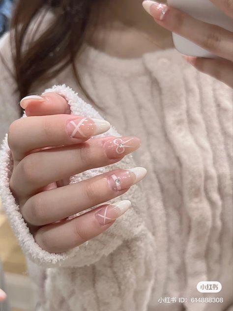 Japanese Nail Designs Simple, Nail Designs Douyin, Cotteque Nails, Ballet Nails Designs, Ballet Core Nails, Coquette Nails Almond, Croquette Nails, Ribbon Nails, Coquette Nail