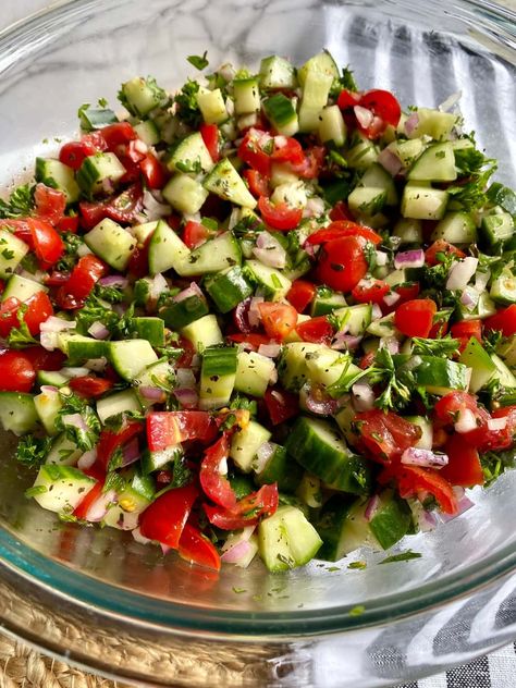 Shirazi Salad Persian Cucumber Salad, Mediterranean Cucumber, Persian Salad, Arabic Dishes, Shirazi Salad, Balsamic Brussel Sprouts, Arab Girl, Eggplant Salad, Sick Of It