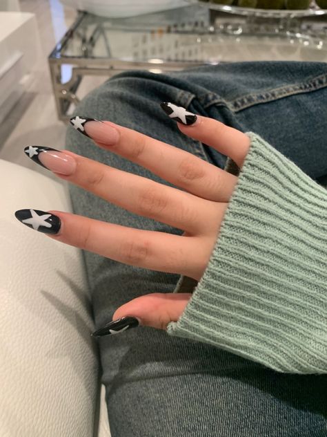 black and white nails | star | nails | stargirl | stargirl nails | Black Star Nails Coffin, Almond Shaped Star Nails, Medium Length Star Nails, Black Star Almond Nails, Black French Star Nails, Star Pattern Nails, Star Nail Art Y2k, Black White Star Nails, Rockstar Gf Nails Star