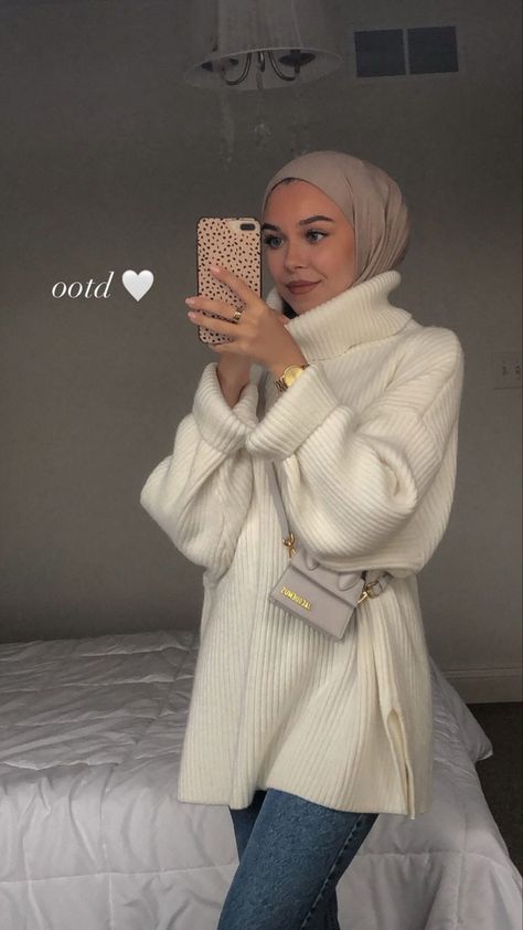 Modest Winter Outfits, Estilo Hijab, Stile Hijab, Street Hijab Fashion, Stylish Hijab, Modest Fashion Hijab, Muslim Outfits Casual, Muslim Fashion Hijab Outfits, Hijab Style Casual