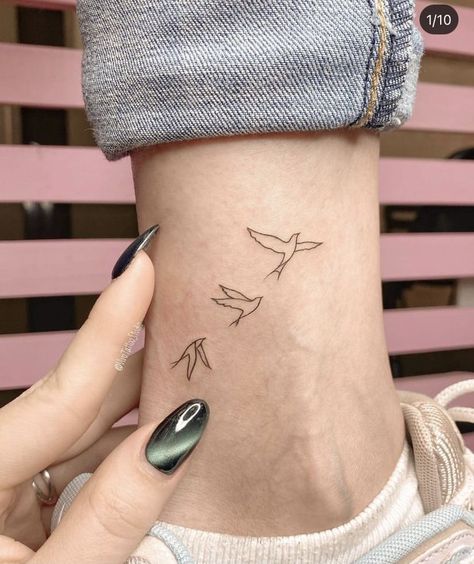 3 Birds Flying Tattoo, Masculine Bird Tattoo, Christian Bird Tattoo, Hope Is The Thing With Feathers Tattoo, Swift Tattoo Birds, Bird Tattoo Women, Small Birds Flying Tattoo, Little Bird Tattoos For Women, Small Birds Tattoo Design