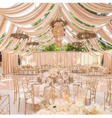 Wedding Decoration Idea, Ideas Wedding Decoration, Decoration Ideas Wedding, White Wedding Decorations, Dream Wedding Reception, Wedding Reception Design, Wedding Decoration Ideas, Wedding Canopy, Idea Wedding