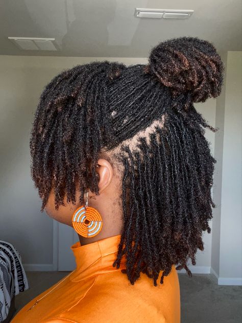 Sister Locs Styles Hairstyles, Short Small Locs Black Women, Micro Locs 4c Hair, Small Locks Black Women, Tiny Dreadlocks, Mini Locs Natural Hairstyles, Styling Sisterlocks, Sista Locs Sister Locks, Micro Locks Hair Styles