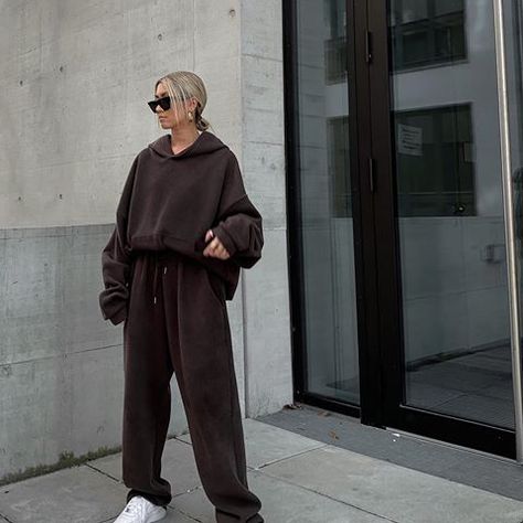 Kim Duong | Germany-Stuttgart (@blvckd0pe) • Instagram photos and videos Winter Style Guide, Insta Outfits, Sporty Looks, Blogger Outfits, Zara Fashion, Influencers Fashion, Suit Style, Fashion Killa, Comfy Outfits