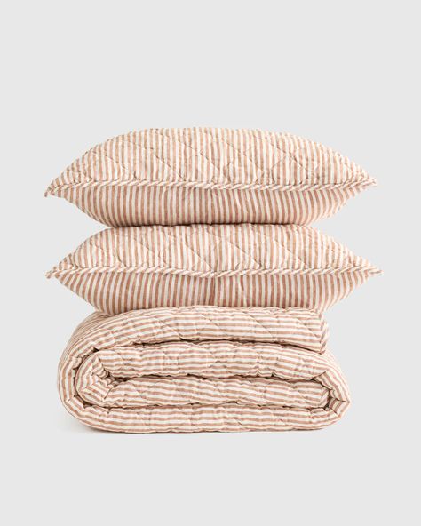 European Linen Striped Quilt Set San Carlos, Eco Friendly Bedding, Pillow Crafts, Striped Quilt, Linen Quilt, Quilted Sham, European Linens, Size King, Quilt Set