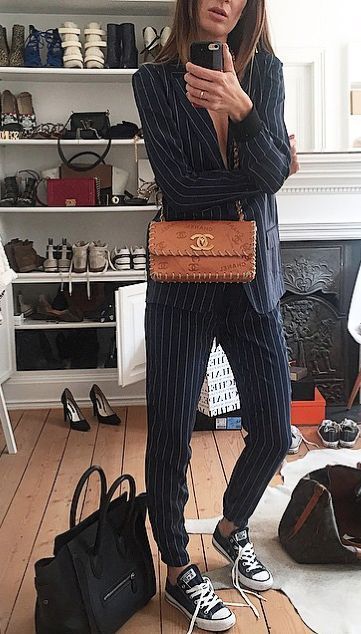 Suits And Sneakers, Striped Suit, Sneaker Trend, Women Suits, Fashion Chanel, Pinstripe Suit, Classy Style, Brown Bag, Trending Sneakers